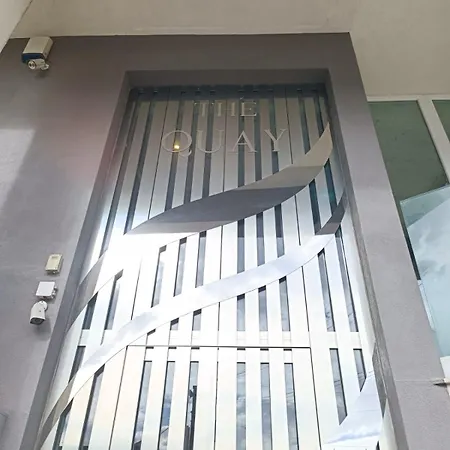 Spacious Seafront 3bedrooms, Sea View Balcony Gotax-1