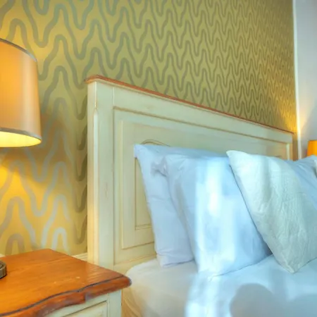 Spacious Seafront 3bedrooms, Sea View Balcony Gotax-1 Apartman