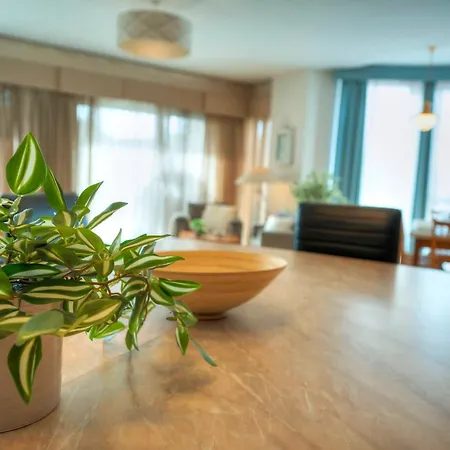 Spacious Seafront 3bedrooms, Sea View Balcony Gotax-1 * Ta Xbiex