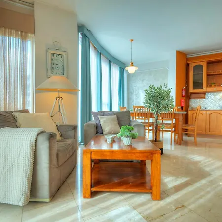 Apartman Spacious Seafront 3bedrooms, Sea View Balcony Gotax-1 Ta Xbiex