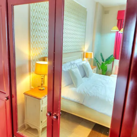 Spacious Seafront 3bedrooms, Sea View Balcony Gotax-1 * Ta Xbiex