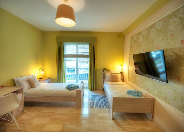 Spacious Seafront 3bedrooms, Sea View Balcony Gotax-1 * Ta Xbiex