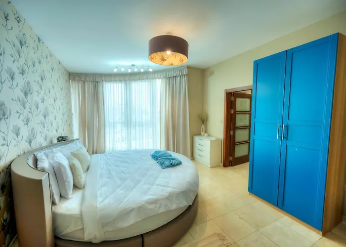 Spacious Seafront 3bedrooms, Sea View Balcony Gotax-1 Appartement *